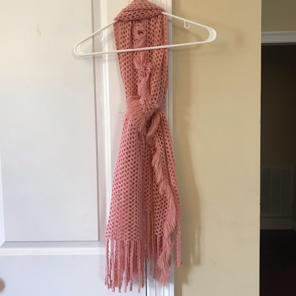 Pink scarf - Picture 4 of 6